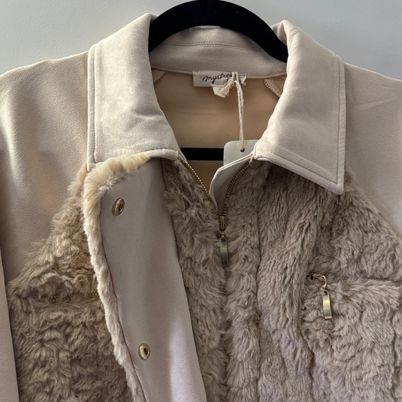 Mystree Cream Teddy Jacket - Picture 4 of 6